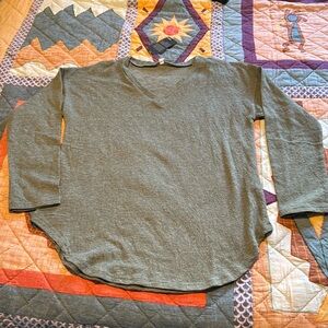 Koncle Pull over Size Large New With Tag